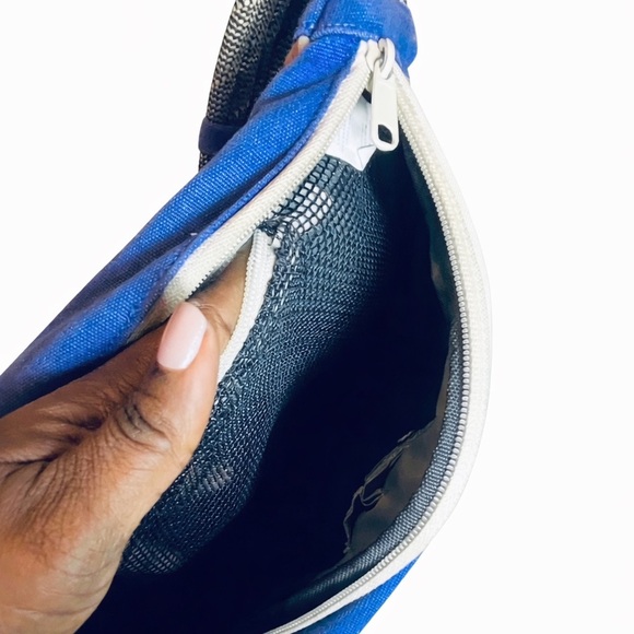 KAVU Rope Sling Bag Indigo Canvas Multicolor Chevron Crossbody - Picture 8 of 8